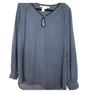 Max Studio Blouse. Long sleeved. Size L